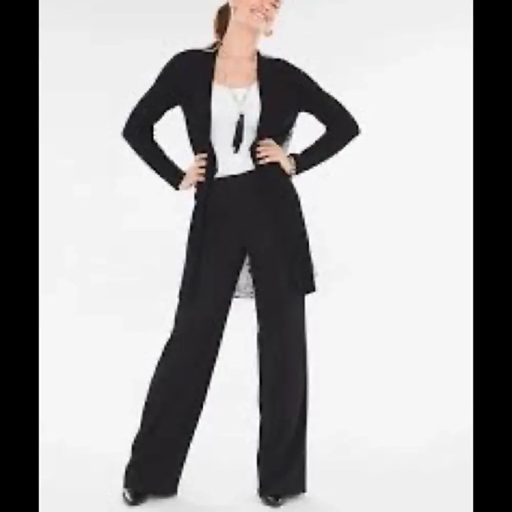 Chico’s Black Wide Leg Pants Sz 8 Short